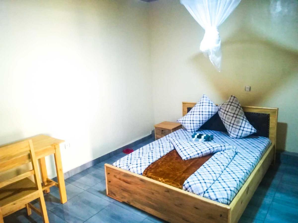 לינה וארוחת בוקר Kabarondo Akagera Neighbors מראה חיצוני תמונה